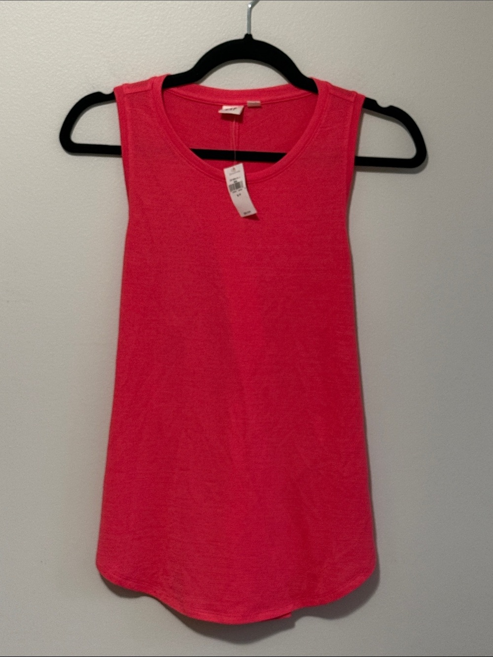 NWT Gap Women’s Pink Tank Top, size SP